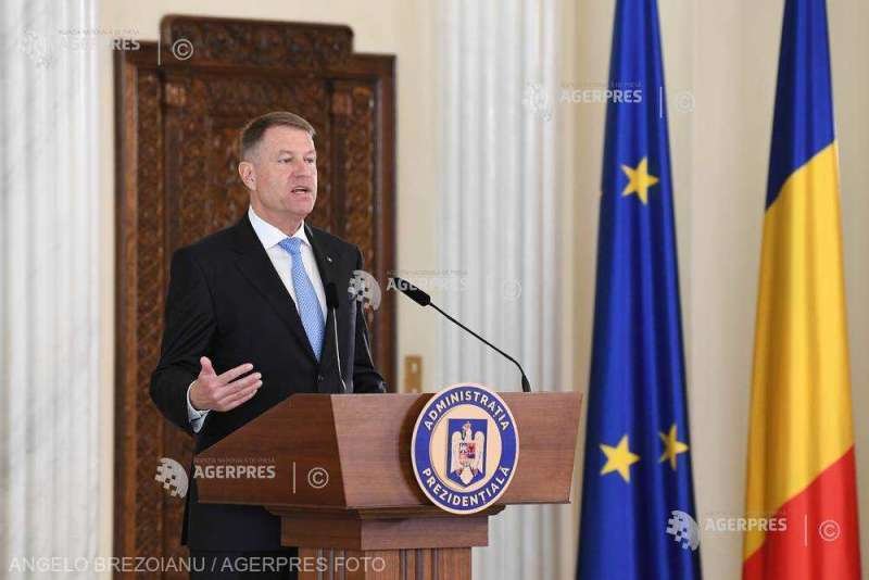 Coalition leaders, invited for consultations with president Iohannis on subject of strike in Education