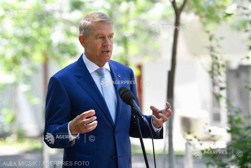 Crevedia Explosion/Very fast interventions saved lives, destinies, says president Iohannis at Floreasca Hospital