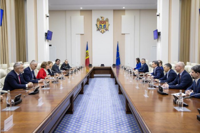 Moldovan, Romanian officials discuss current issues