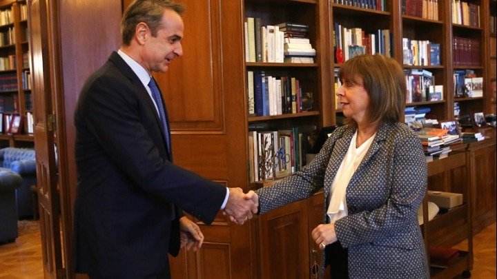 President Sakellaropoulou to receive Prime Minister Mitsotakis on Tuesday