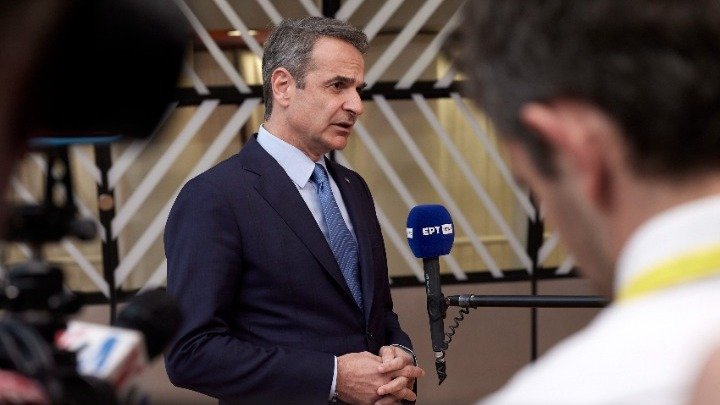 PM Mitsotakis: Eurobonds exclusively for the defense security of Europe