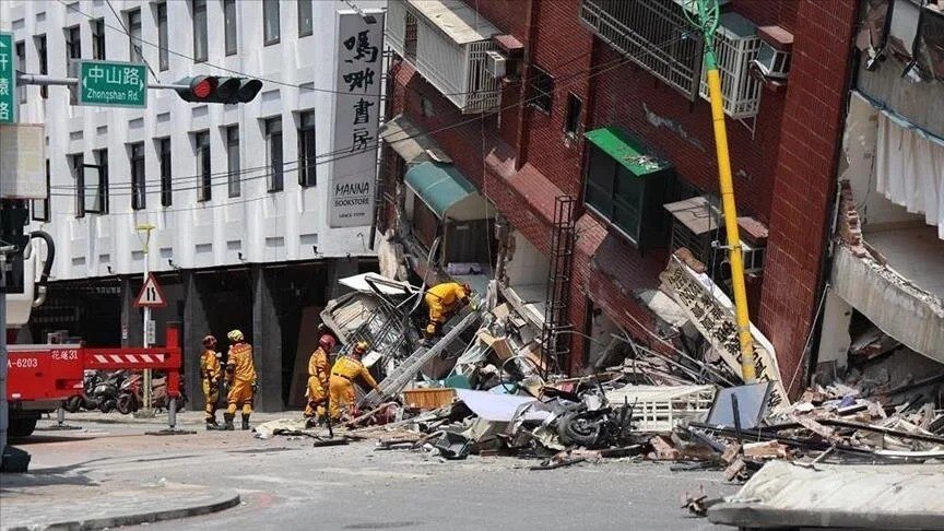 Taiwan's strongest earthquake in 25 years leaves 7 dead, hundreds injured
