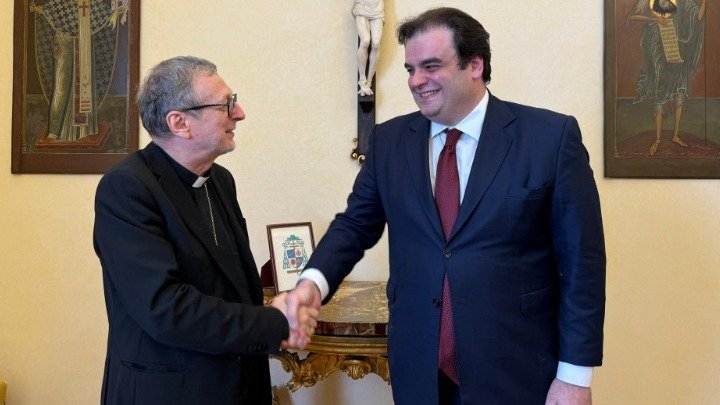Education Min Pierrakakis raises Chora Monastery conversion issue during Vatican visit