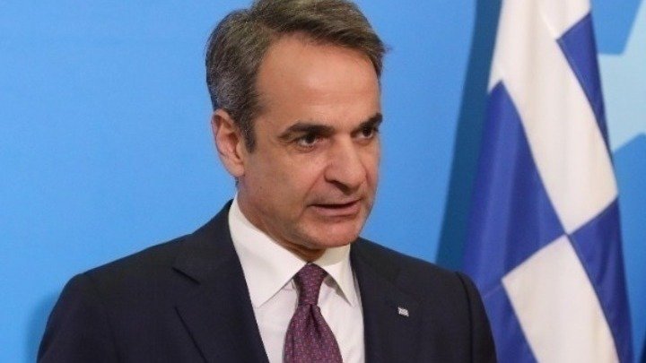 PM Mitsotakis: The smooth operation of the NHS an index of mature democracy