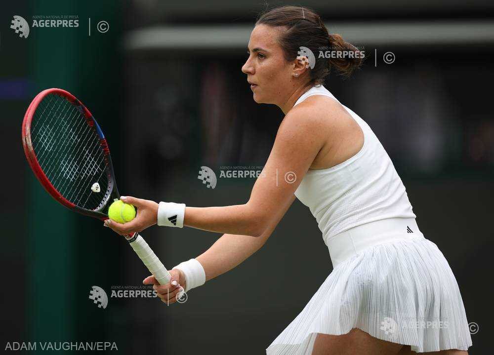 Gabriela Ruse advances to US Open women's doubles second round