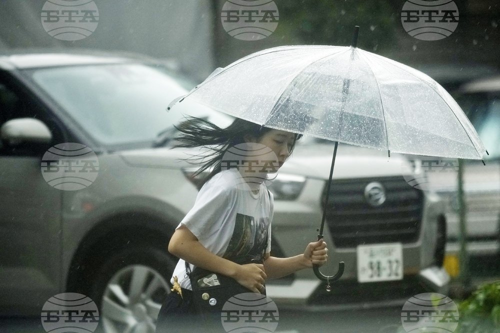 Deadly Typhoon Shanshan Hits Japan, Bulgaria Advises Citizens to Avoid Travel