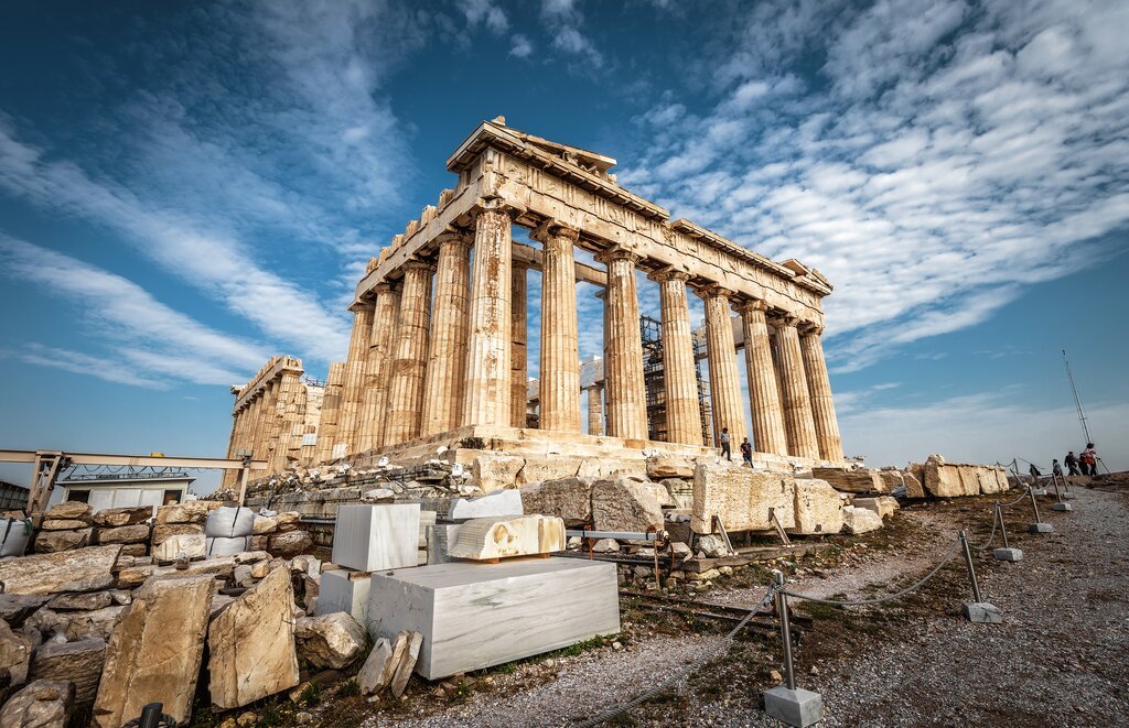 Discovering Greece: country with rich history