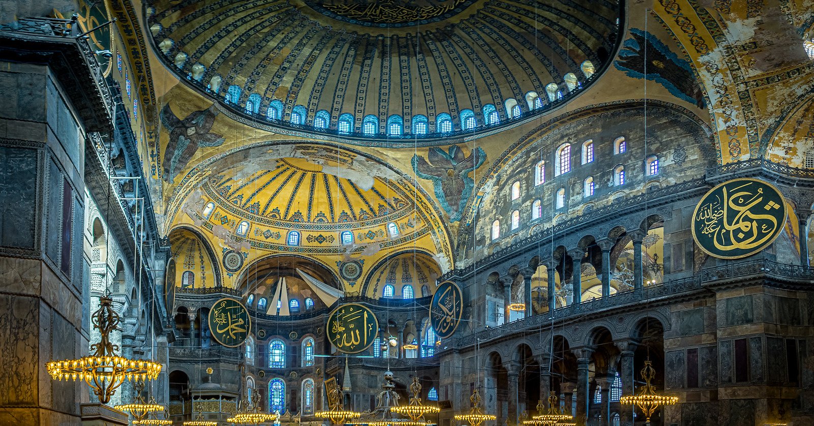 Hagia Sophia: grand mosque of Istanbul