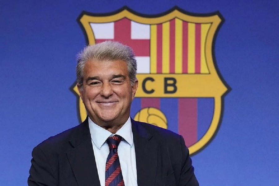 Barcelona resolves sponsor issue