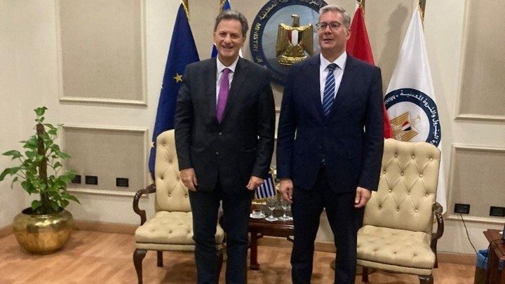 Energy Min Skylakakis holds talks in Egypt on electricity connection, carbon capture &amp; storage