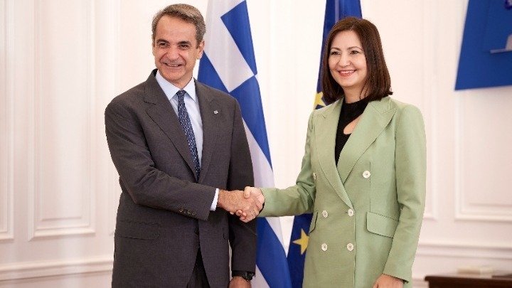 Greece to soon complete its AI strategy, PM Mitsotakis tells EU Commissioner Ivanova