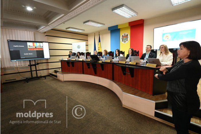 Moldovan electoral body declares valid republican constitutional referendum from 20 October