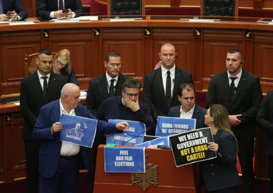 Tensions in the Parliament of Albania