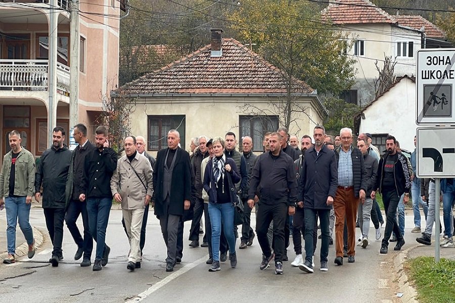 Albanians of the Valley protest against passivation of addresses