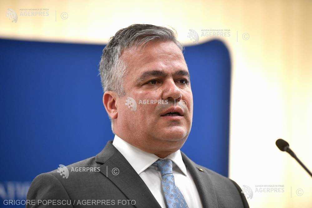 President Iohannis acknowledges Adrian Vestea's resignation, designates Marcel Bolos interim Development Minister