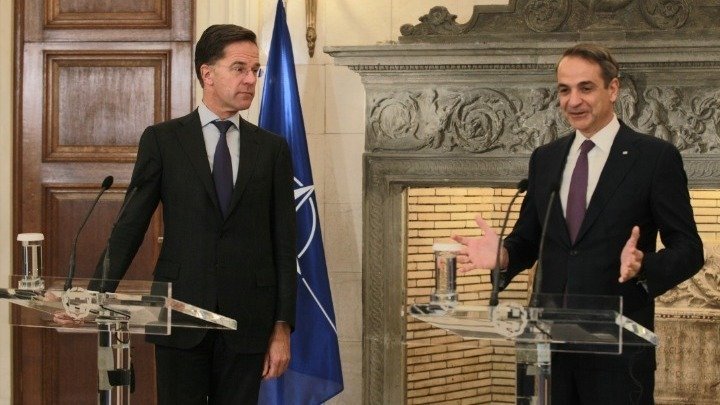 PM Mitsotakis: We must build bridges of cooperation with commitment to the observance of international law