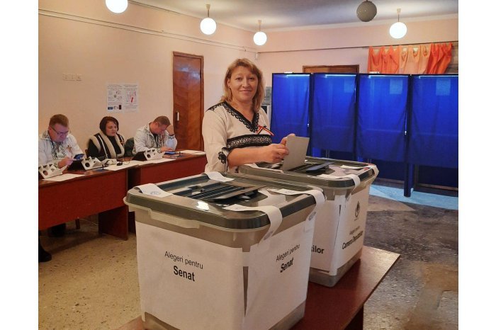 Parliamentary elections in Romania // Over 81,000 Romanian citizens voted in Moldova