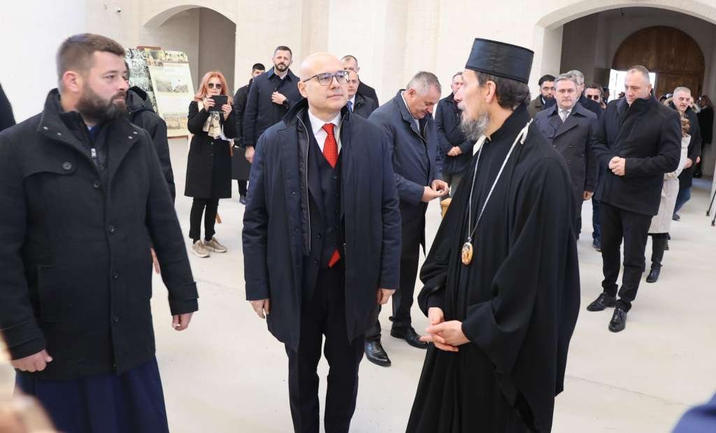 Serbian Prime Minister commemorates holy trinity cathedral's rebirth in Mostar