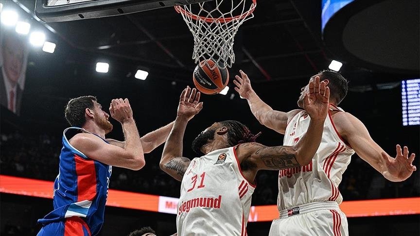 Anadolu Efes beat Bayern Munich 101-90 in EuroLeague