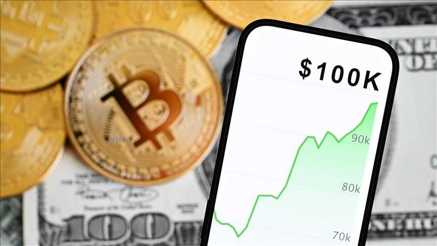 Bitcoin Surges Past $100,000 Amid Pro-Crypto Regulatory Optimism