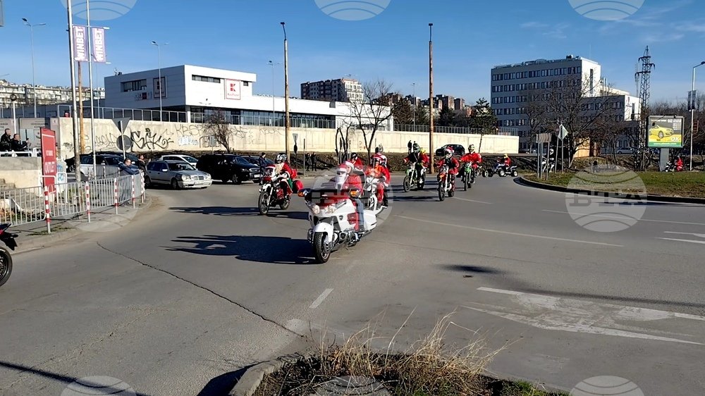 Veliko Tarnovo Deputy Mayor Leads Charity Moto Christmas Parade