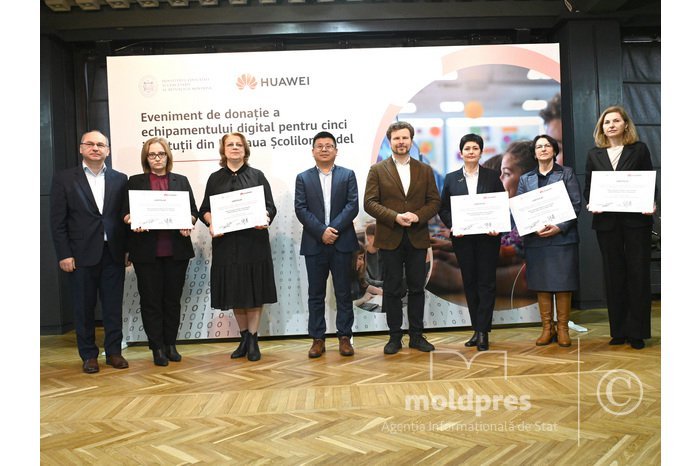 Moldova’s Model Schools Receive Advanced Interactive Technology