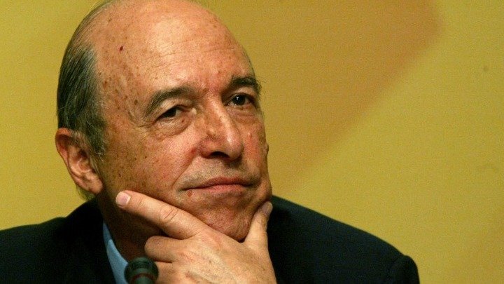 Former Greek Prime Minister Costas Simitis Passes Away at 88