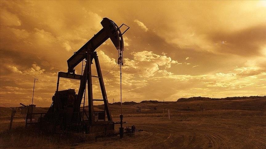 EIA Raises 2025 Oil Price Forecast Amid Lower Global Inventories