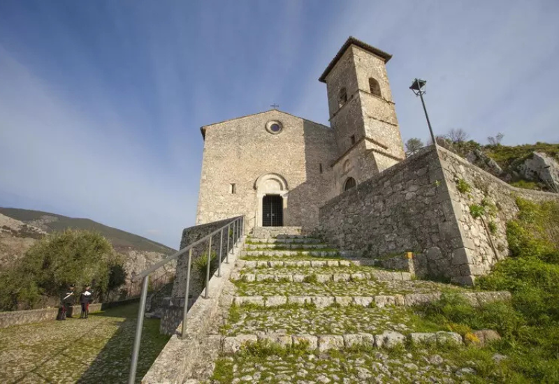 Bolzano bishop apologizes for sex-abuse cases in Alto Adige Church