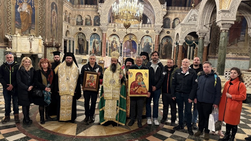 Bulgarian Patriarch Blesses Antarctic Mission with Sacred Icon