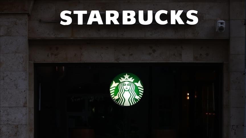 Starbucks Reports 4% Drop in Global Sales for Q1 FY2025