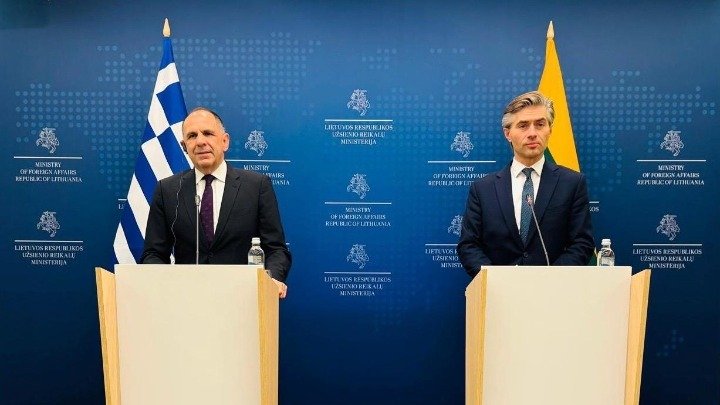 Greek Foreign Minister Expresses Solidarity with Baltic States Over Infrastructure Damage