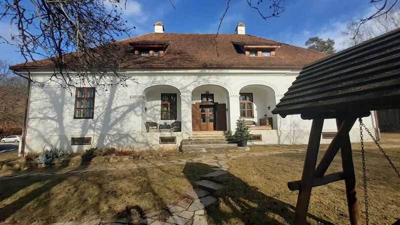 Historic Gaál Mansion Revitalized as Unique Tourist Destination in Dalnic