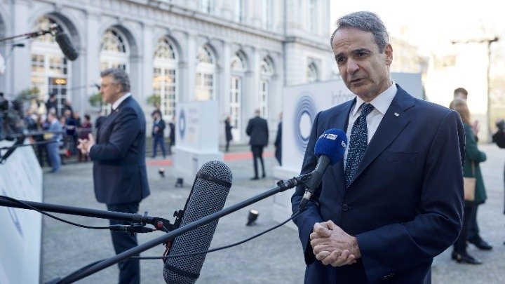 Mitsotakis Urges EU-US Cooperation at Leaders' Meeting