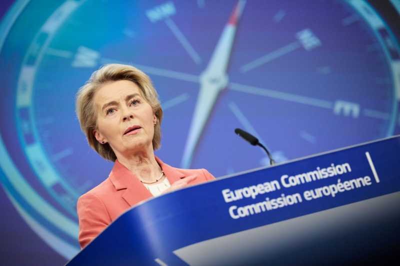 EU Unveils Strategy to Boost Competitiveness Amid Green Concerns