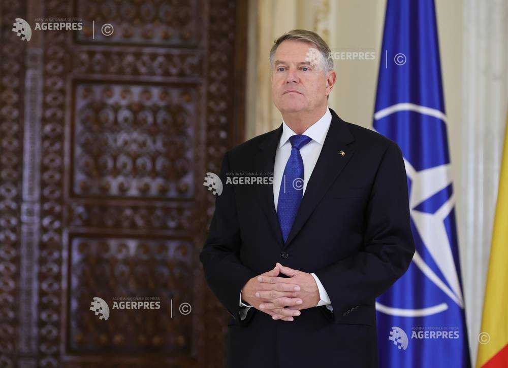 Romanian President Praises Foreign Intelligence Service on 35th Anniversary