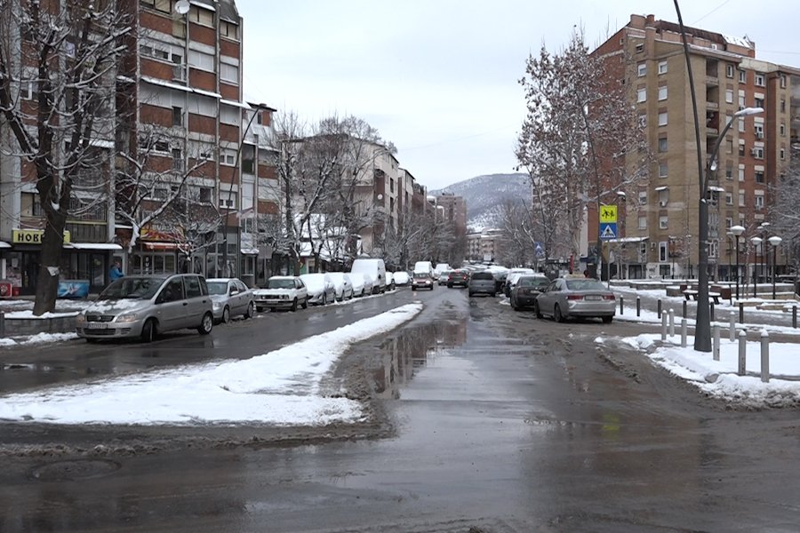 Serbs in northern Mitrovica boycott Independence Day of Kosovo