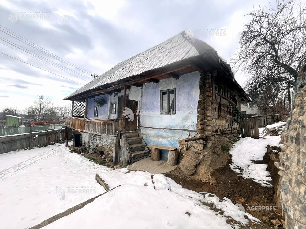 The Blue Houses of Vaideeni: A Cultural Heritage at Risk