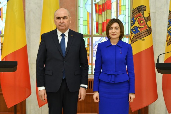 Romania and Moldova: No Ukraine Peace Deal Without Kyiv