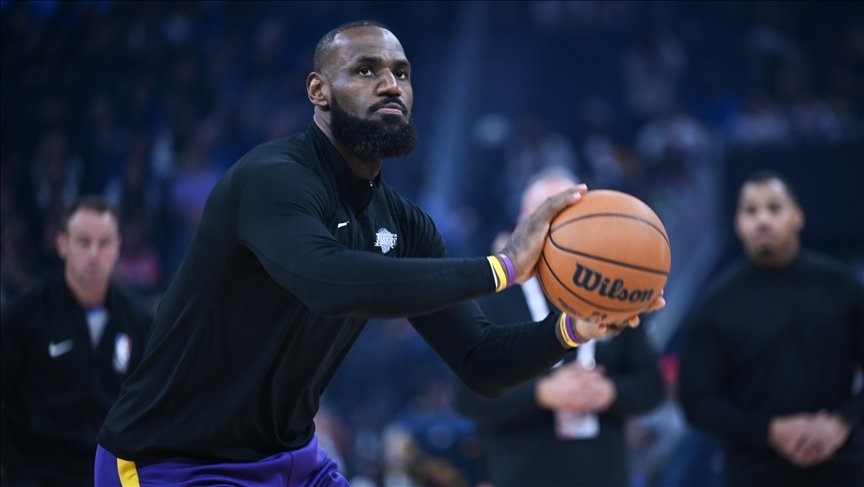 LeBron James Becomes First NBA Player to Reach 50,000 Career Points