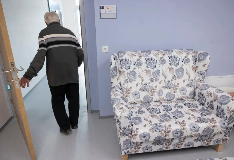 Slovenian retirement homes hit by severe staff shortages