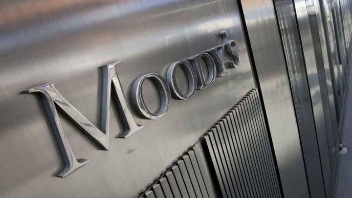 Moody's Upgrades Three Greek Banks After Greece's Credit Rating Boost